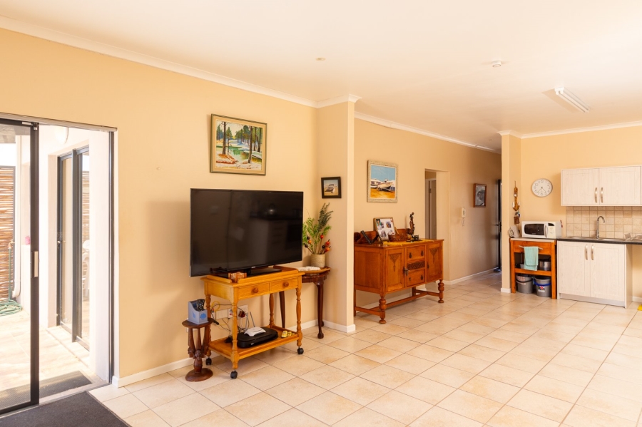 2 Bedroom Property for Sale in Velddrif Western Cape